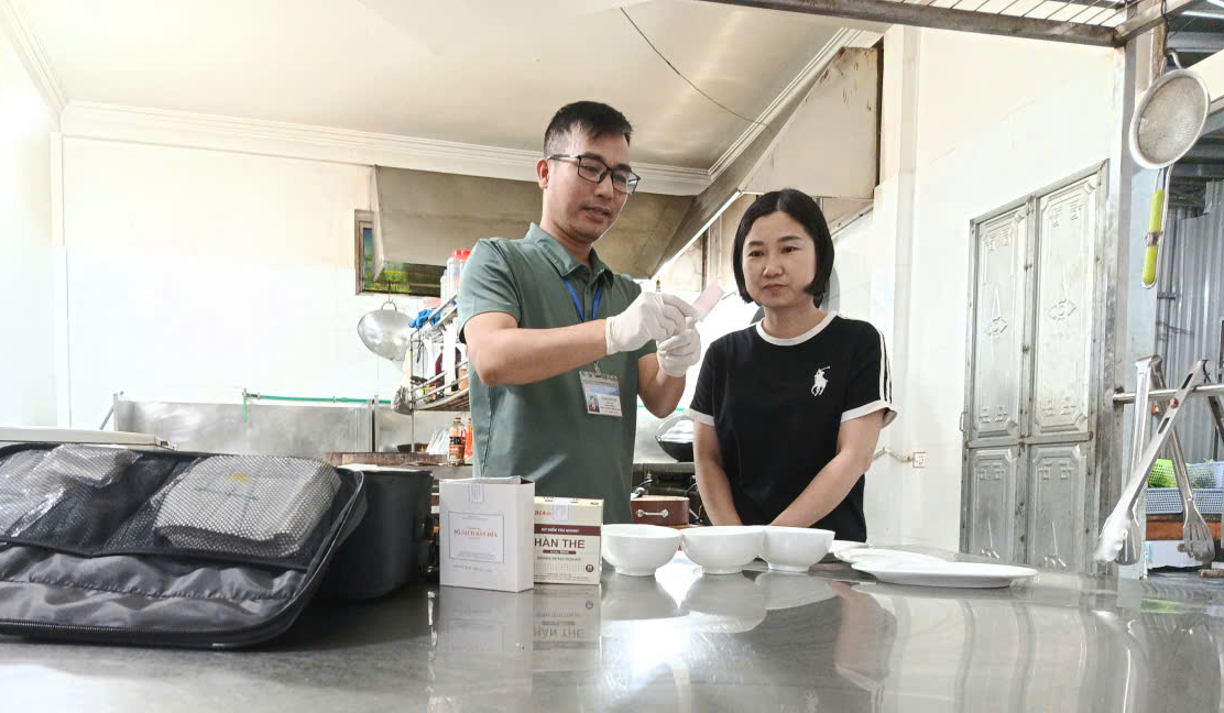 Đảm bảo an toàn thực phẩm phục vụ Kỳ thi tốt nghiệp THPT và tuyển sinh đại học năm 2026 trên địa bàn tỉnh Điện Biên